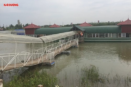 Kinh doanh nhà hàng trái phép trên sông Thái Bình